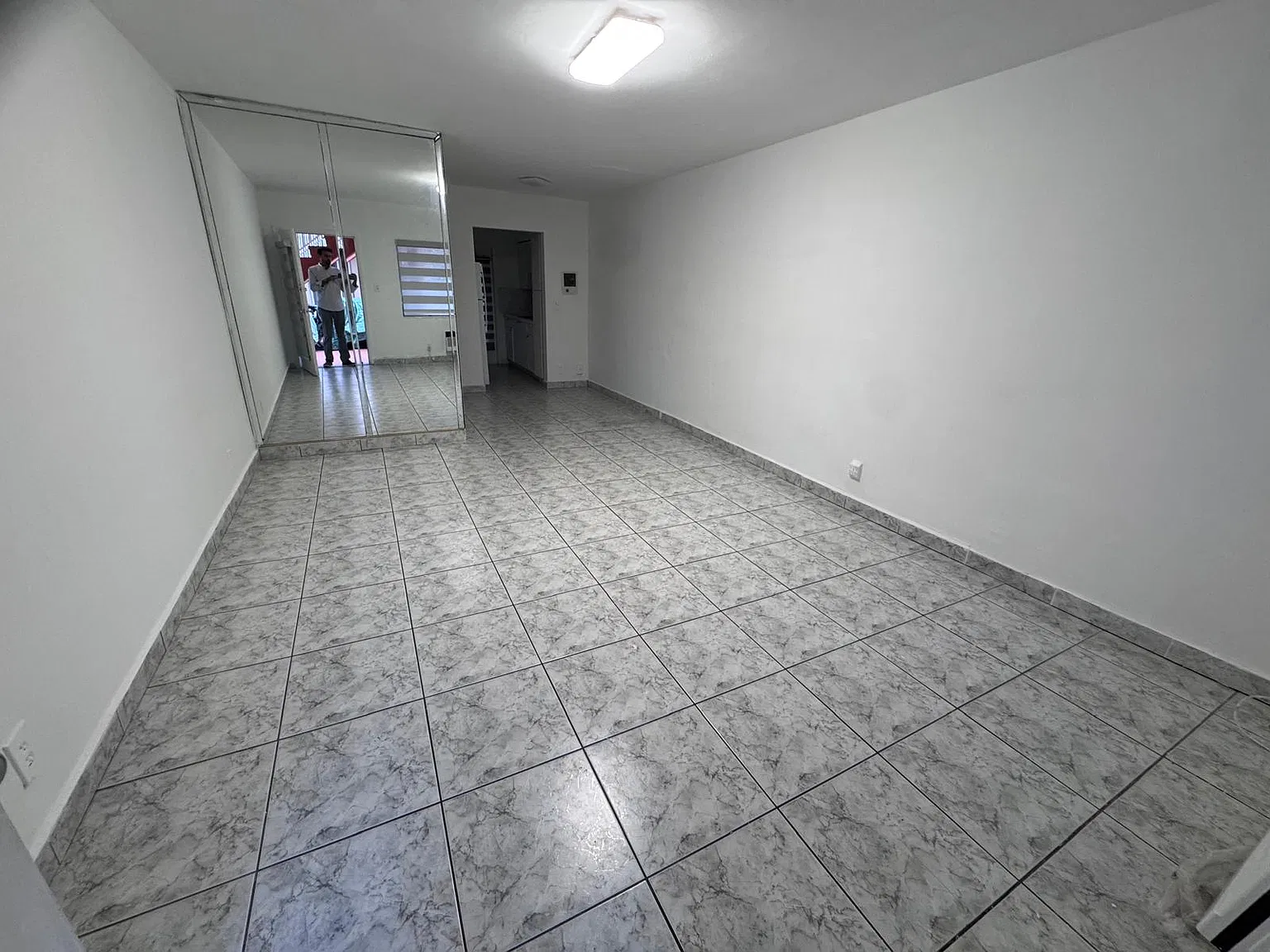 Studio, 439 sqft, $1,475 — Photo 2