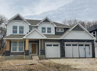 2584 Aspen Ct, Shakopee, MN 55379