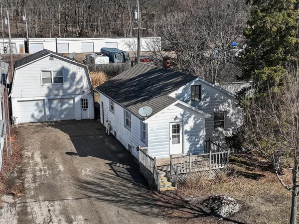 1207 Grant STREET, Lake Geneva, WI 53147