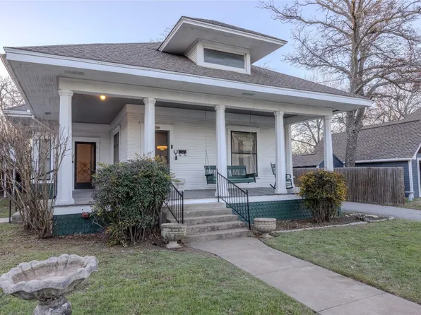 406 S Waco St, Weatherford, TX 76086