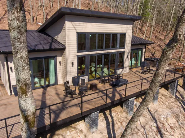 27 Shortoff Spring Road, Highlands, NC 28741