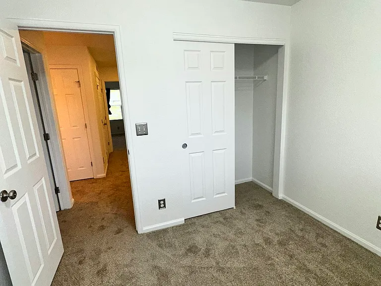 19069 E 58th Ave — Photo 25