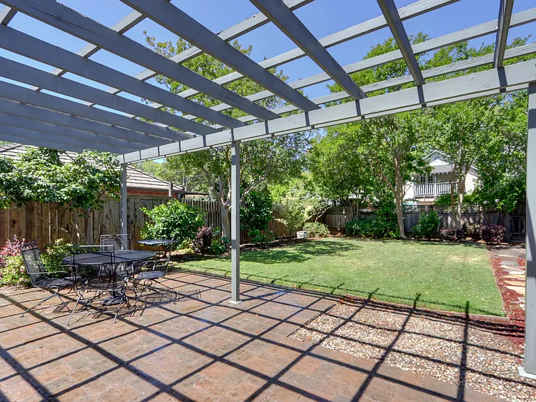 450 Coloma Way — Photo 34
