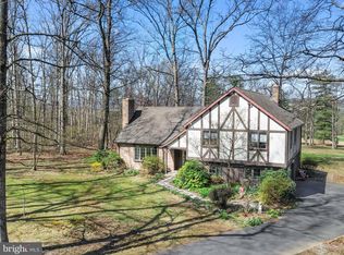 1130 Belmont Rd, Gettysburg, PA 17325