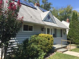 5935 Lemay Rd, Rockville, MD 20851