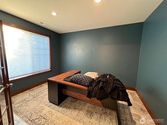 2nd image of 8715 185th Street Ct E