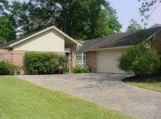 25714 Overlake Dr, Spring, TX 77380