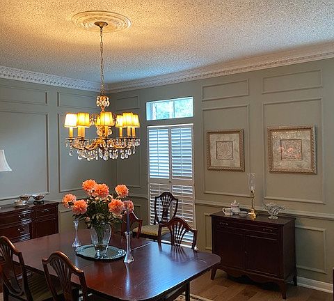 Formal dining room