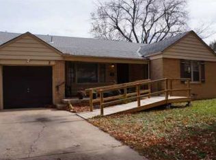 732 S Edgemoor St, Wichita, KS 67218