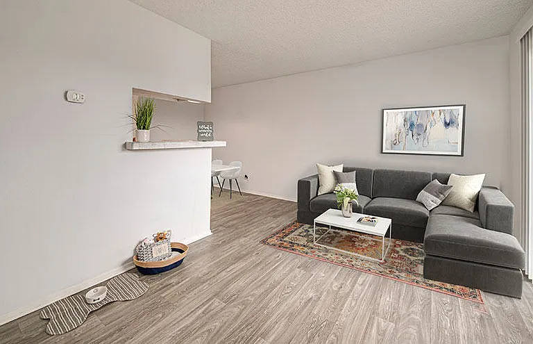 Stone Creek Apartment Homes — Photo 9
