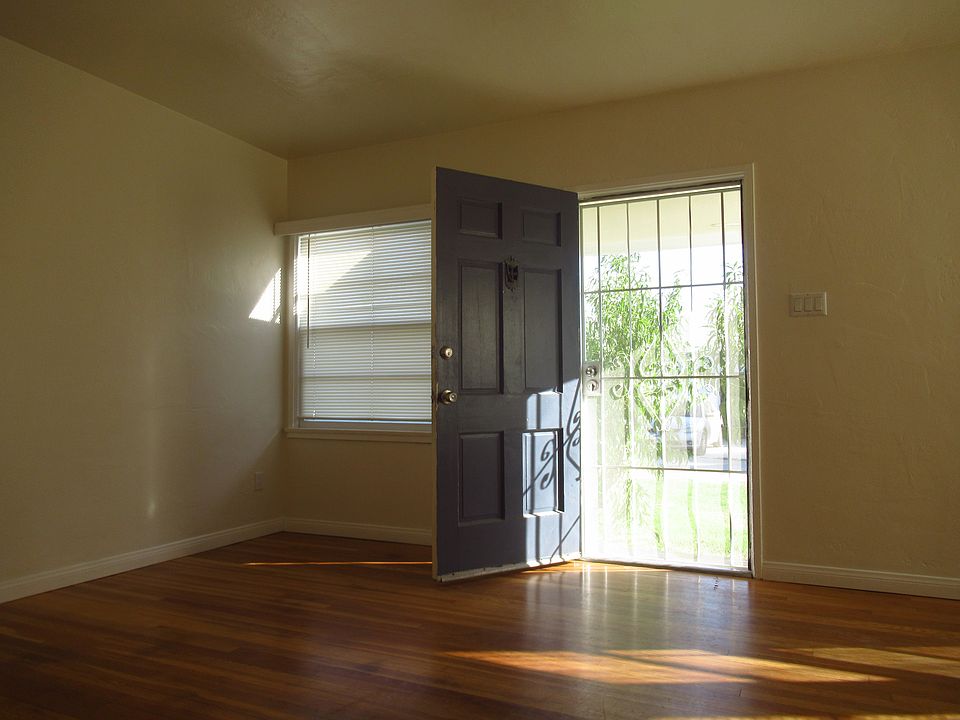 1st image of 1233 Canyon Rd #1233