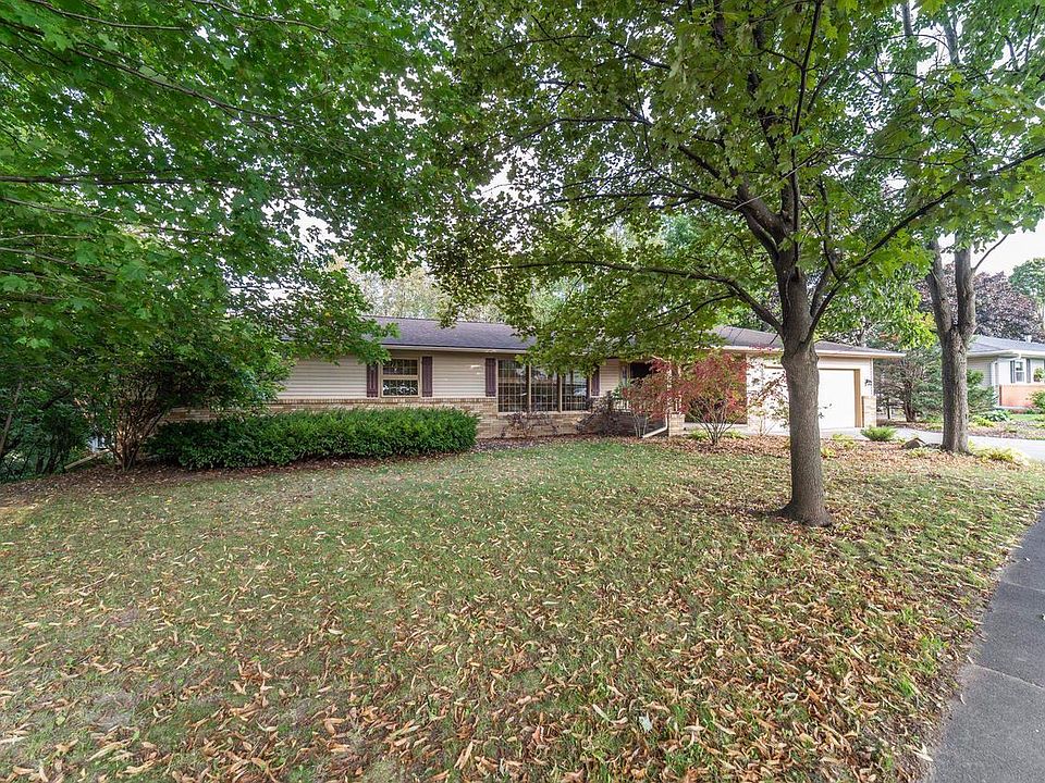 1st image of 1250 SUNSET DRIVE