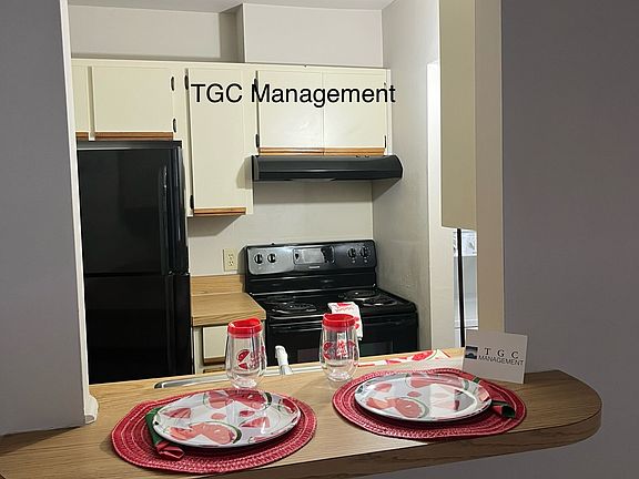 5th image of 1485 37th St APT 204