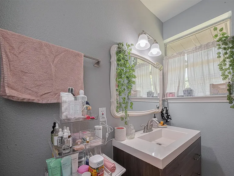 5514 Avenue M — Photo 27