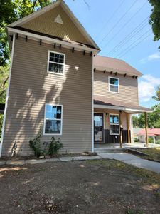 102 Elm Street, Carthage, MO, 64836