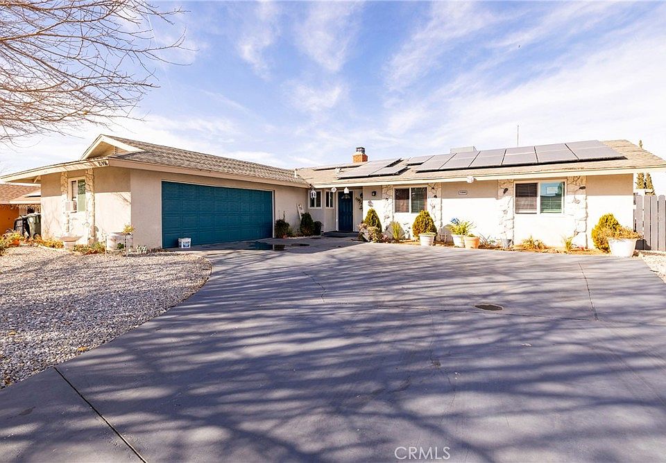 1st image of 15996 Arroyo Dr