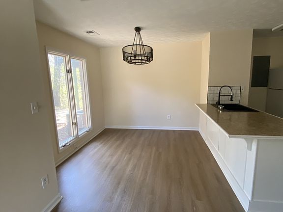 2nd image of 6143 Trestlewood Dr APT 2