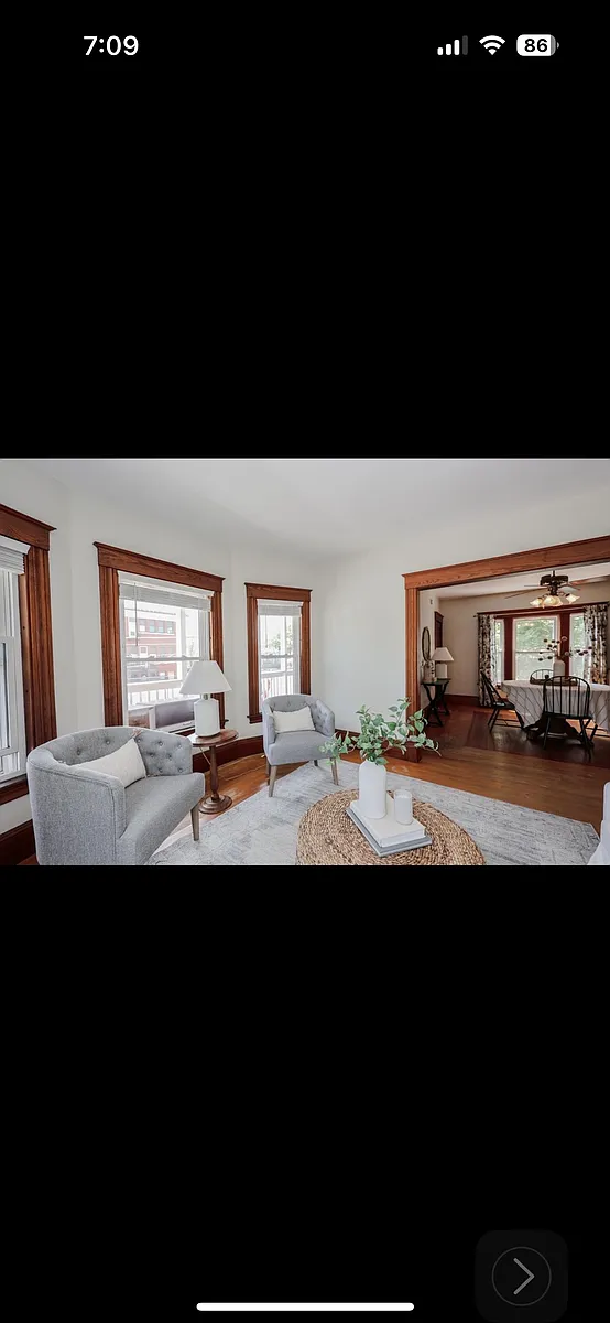 Building Photo - 998 Merrill St #998