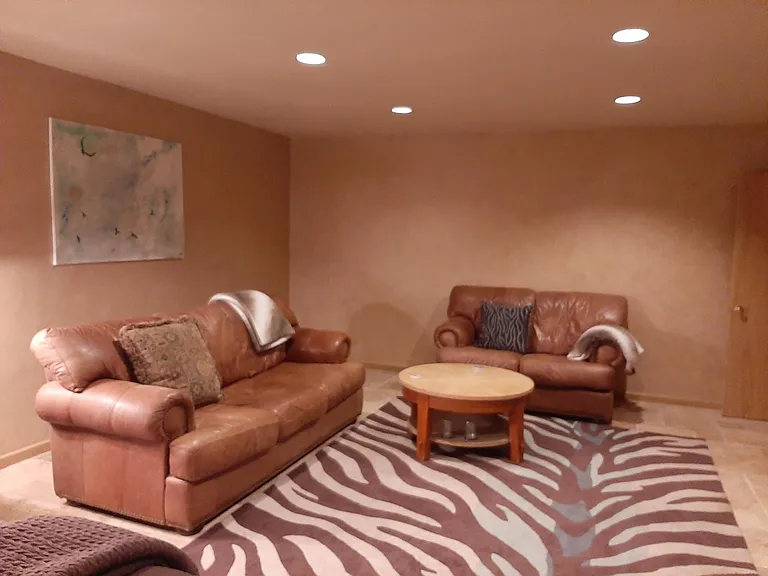 1055 Skyland Dr — Photo 28