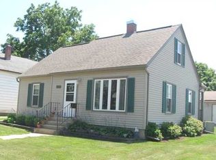 316 W Lena St, Lena, IL 61048