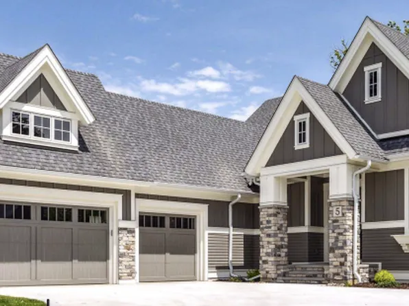 264 Wayzata Blvd E, Wayzata, MN 55391