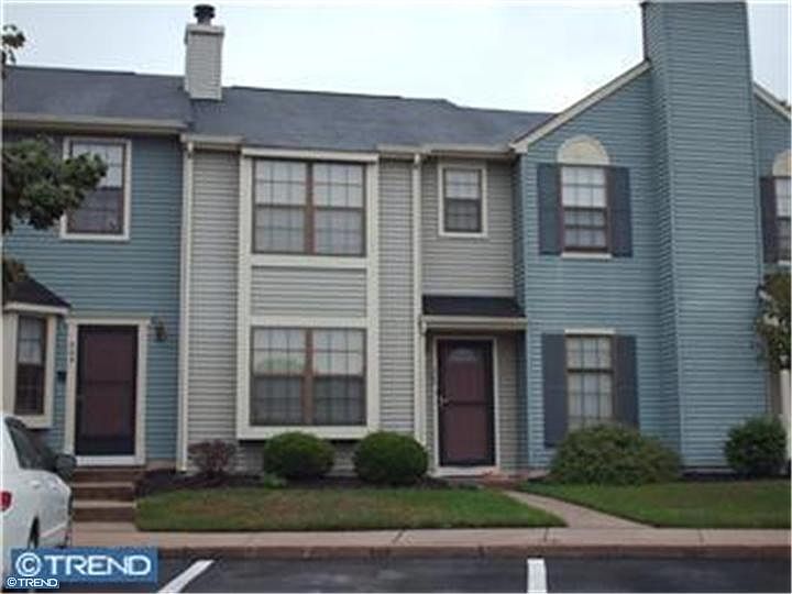 1st image of 508 Essex Ct #508