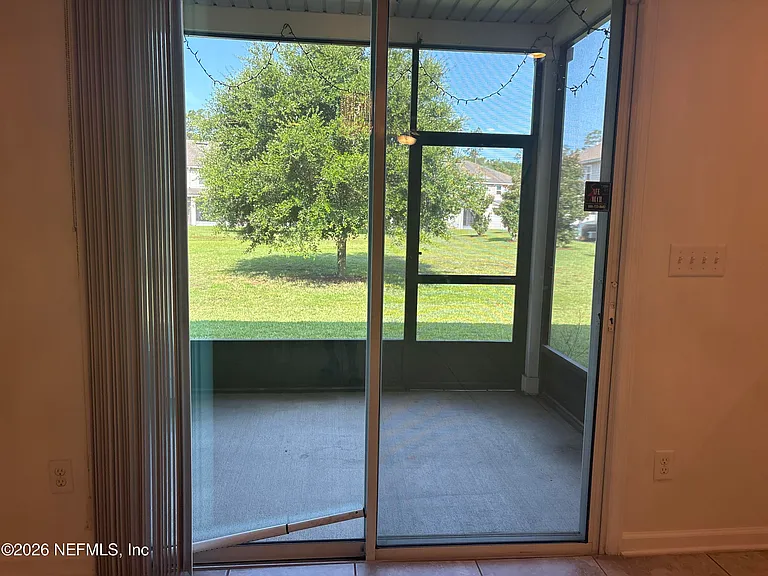 87 Nelson Ln — Photo 10