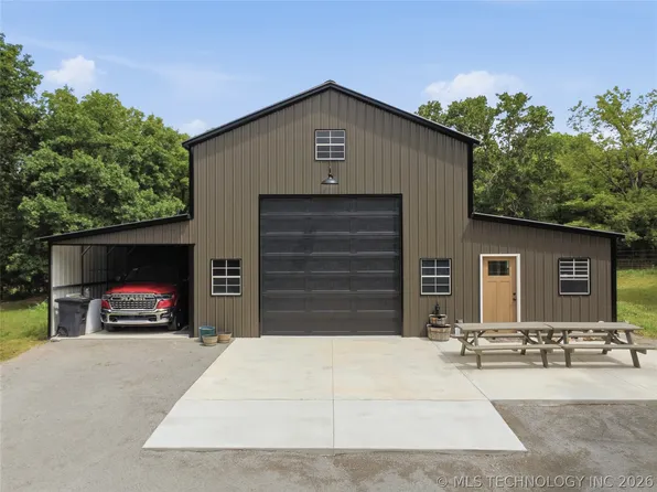 1533 N 442nd Rd, Salina, OK 74365