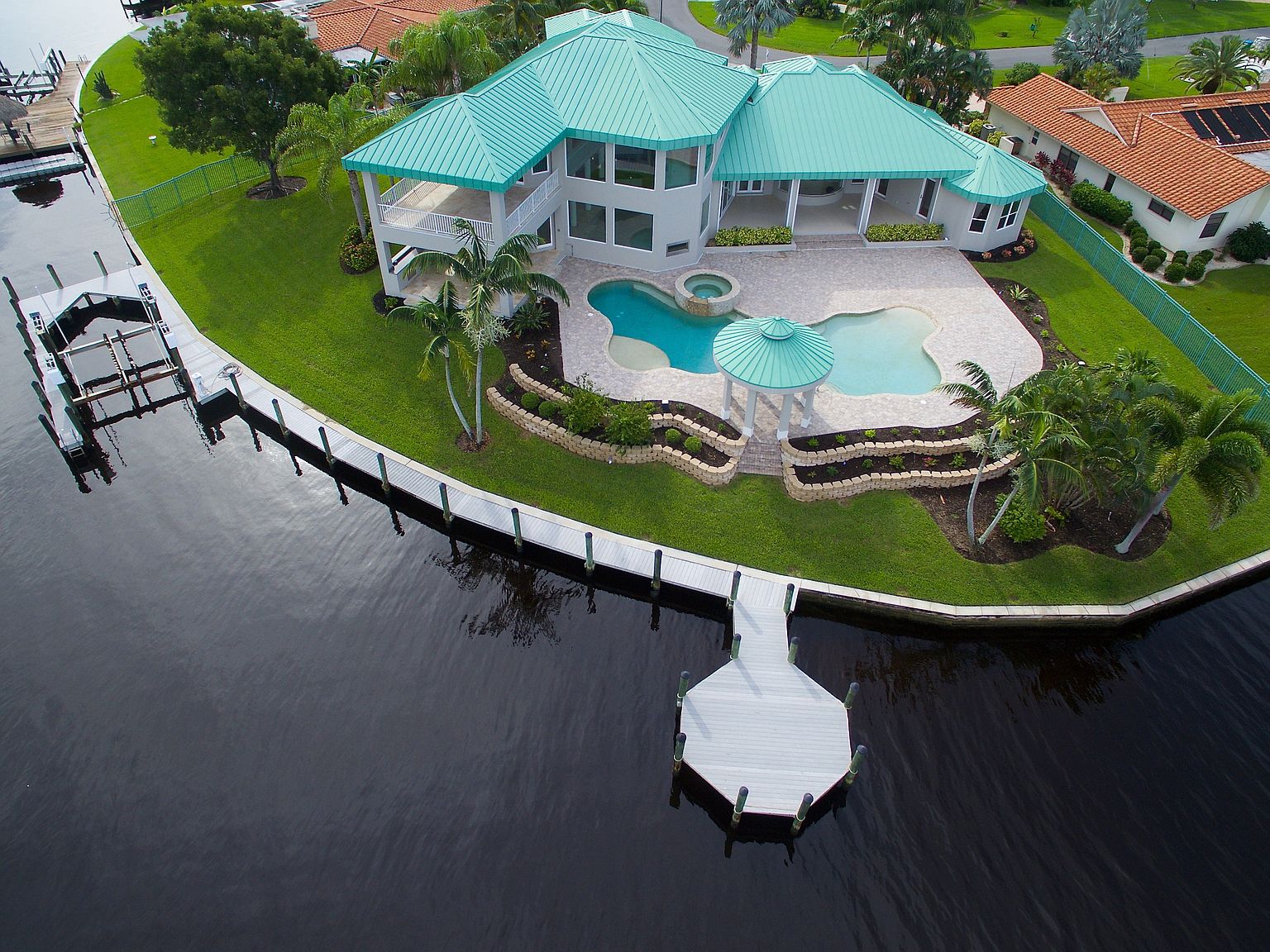 1002 Dolphin Dr, Cape Coral, FL 33904 Zillow