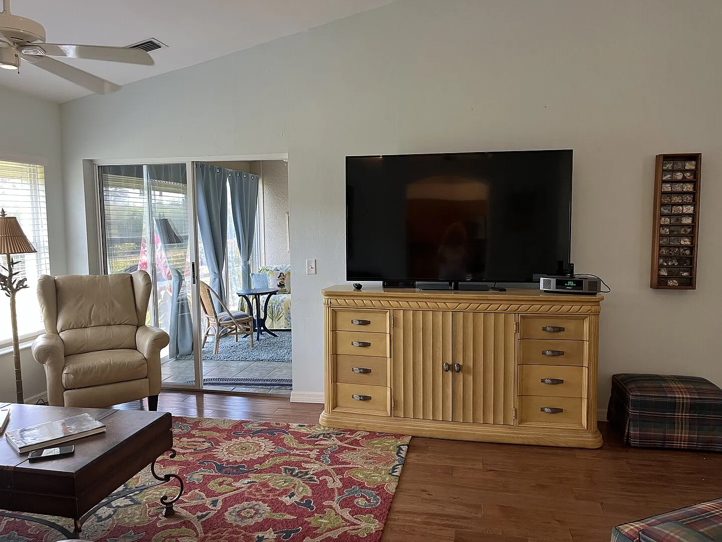 Parker Lakes -Coral Isle — Photo 4