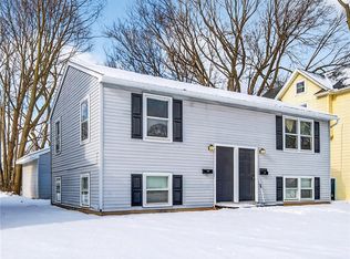 45 Bowman St, Rochester, NY 14609