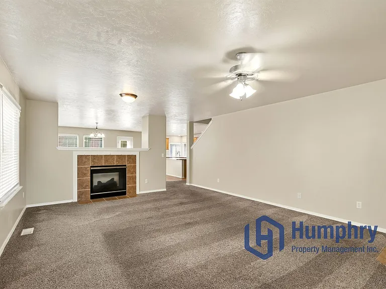 3527 E Hand Cart Ln — Photo 8