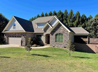 409 Shadow Oak Ct, Boiling Springs, SC 29316