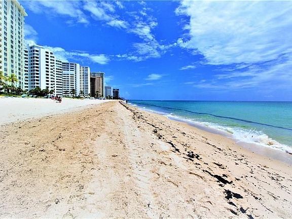 2nd image of 3900 Galt Ocean Dr APT 711