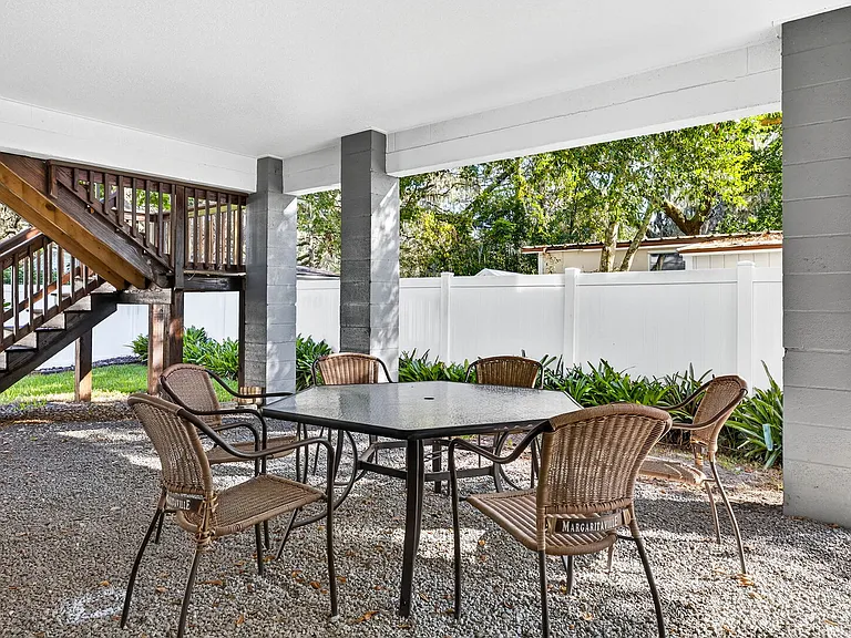 Beachway Ln — Photo 8