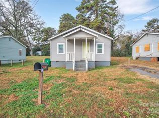 2527 Eddington St, Charlotte, NC 28208