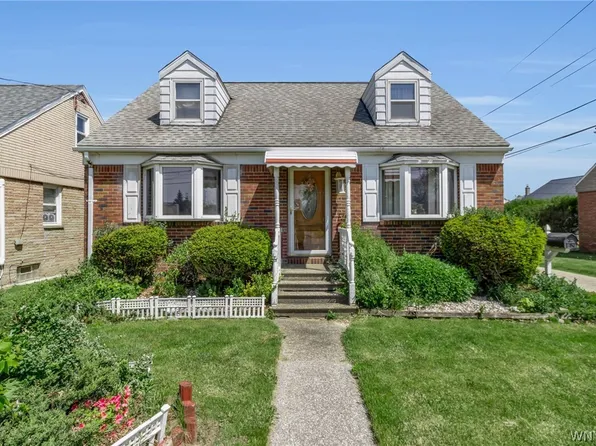 484 Dingens St, Buffalo, NY 14206