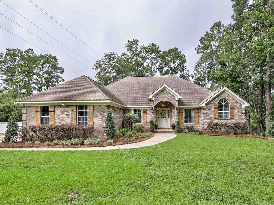 1st image of 3492 Valley Creek Dr