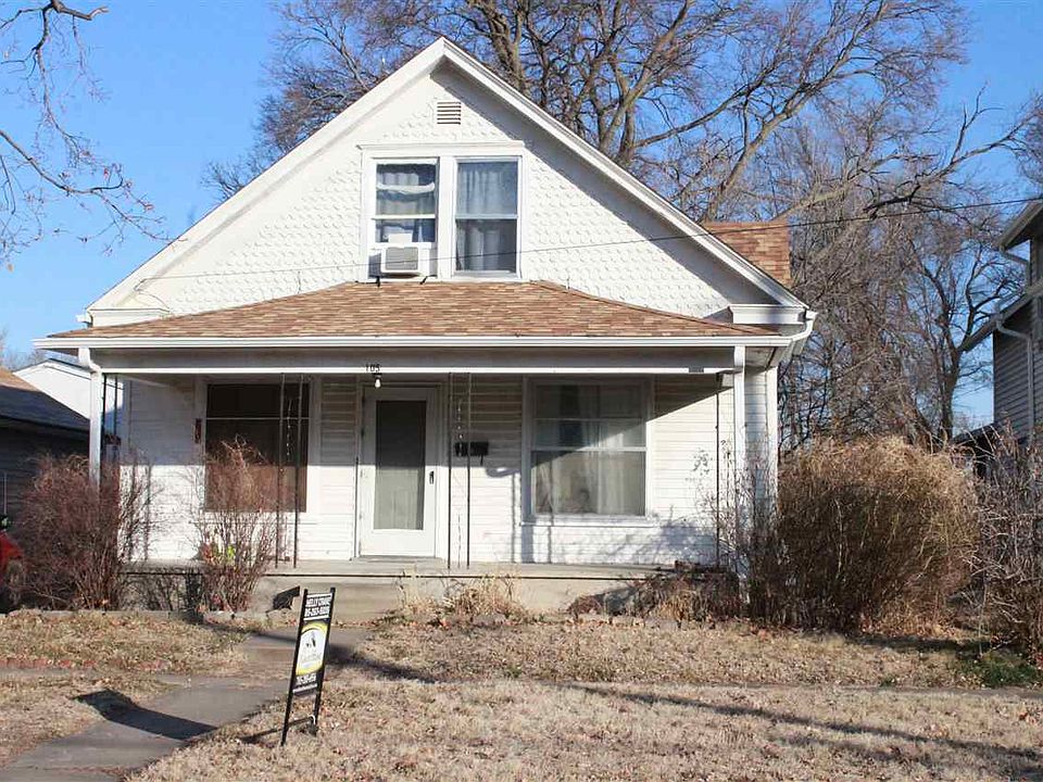 1st image of 105 SE 2nd St
