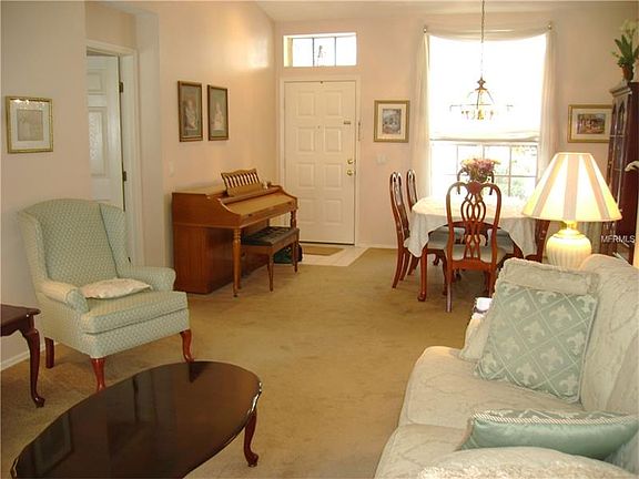 2nd image of 2676 Oleander Ct