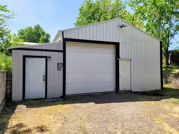 1429 Maple St, Clarkston, WA 99403
