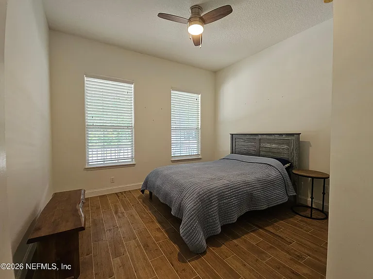 169 W Village Dr — Photo 23