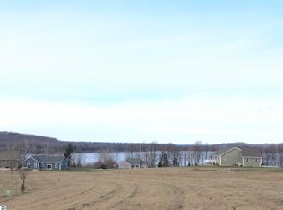 E Water View Dr, Lake Leelanau, MI 49653