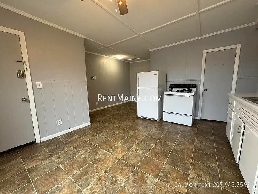 Building Photo - 13 Kidder St #3