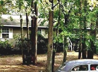 510 Breakwater Rd, Mattituck, NY 11952