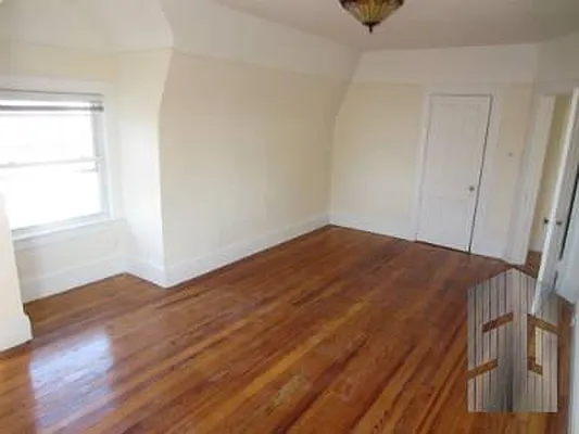 Rented by Skyline Group Real Estate | media 7