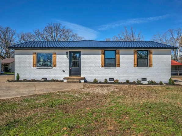 435 Carman Ave, New Johnsonville, TN 37134