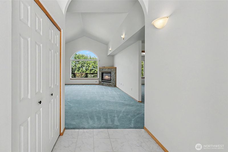 3rd image of 111 Les Saints Road