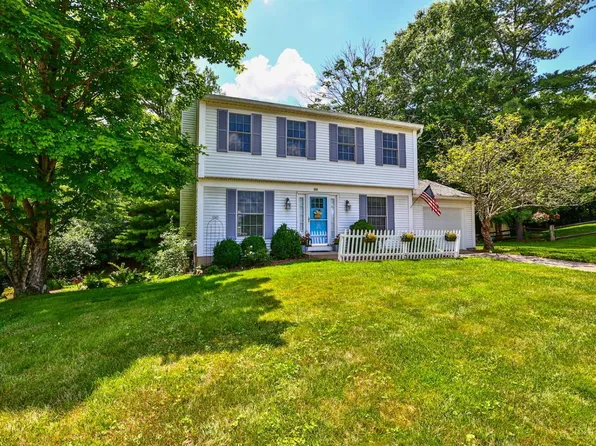 8050 Redhaven Ct, Cincinnati, OH 45247