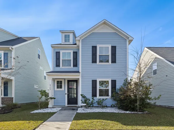2704 Bluestem Dr, Beaufort, SC 29902